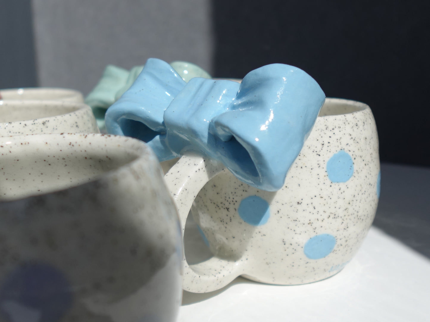 Bow Mug (Speckled)