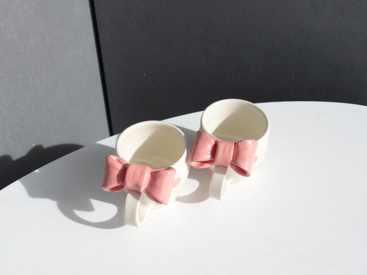 Bow mug