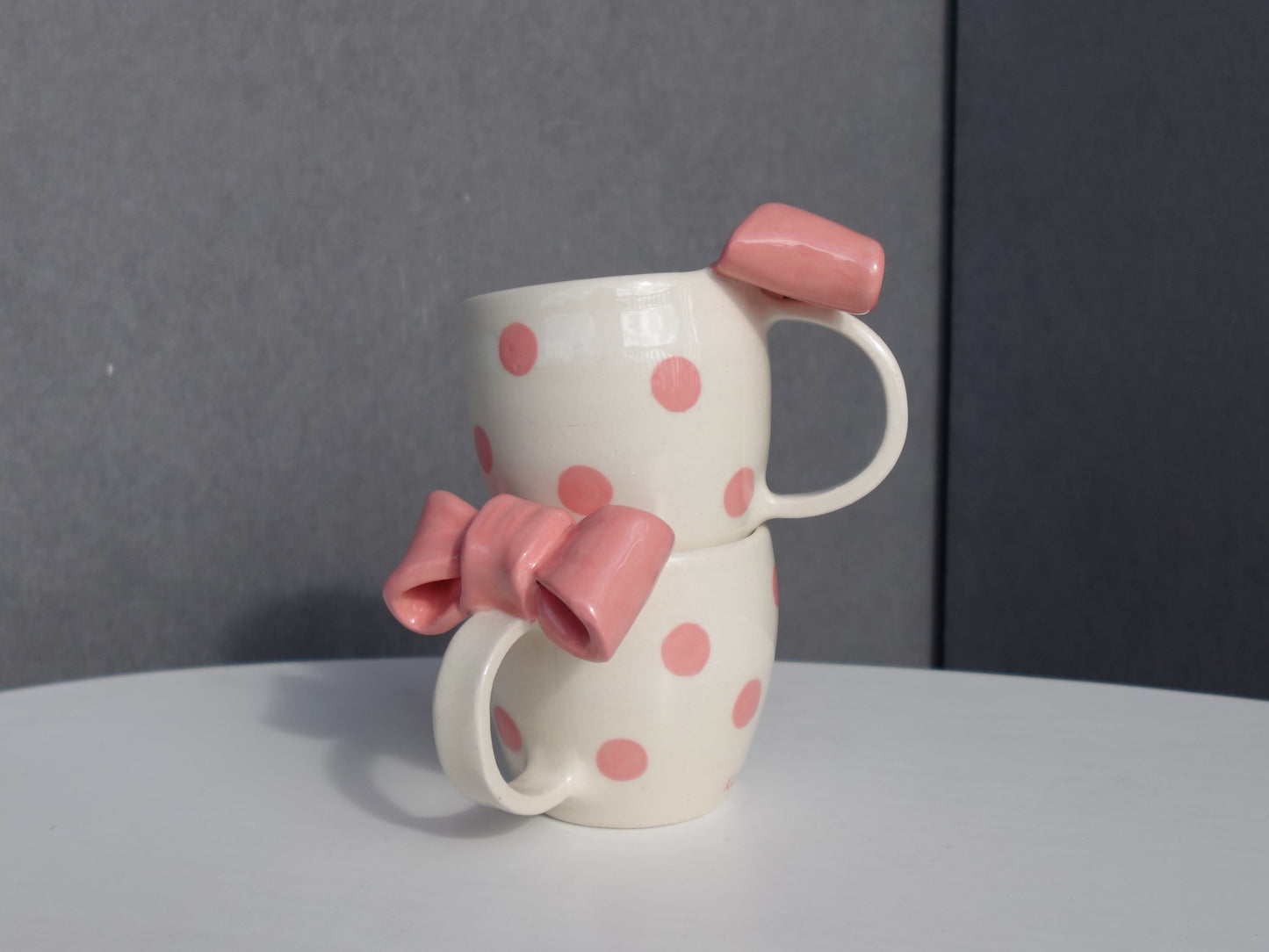 Bow mug