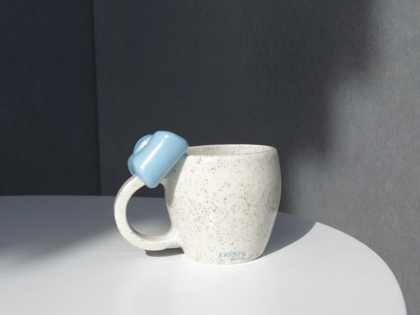 Bow Mug (Speckled)